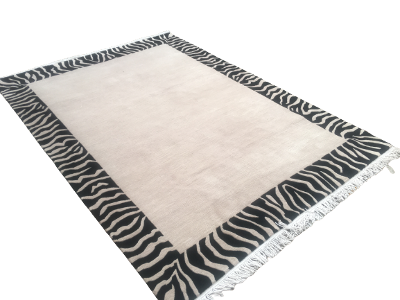 off-white-173-cm-x-238-567-ft-x-781-ft-cm-60-knots-handknotted-nepali-carpetgalaicha-big-2