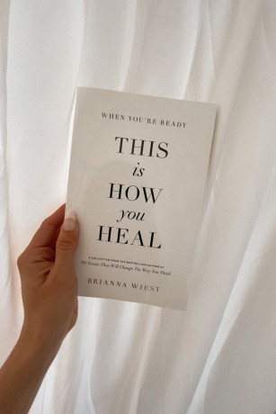 this-is-how-you-heal-by-brianna-wiest-big-0